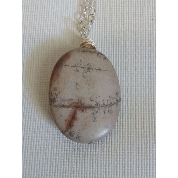 Metal Wire Wrapped Brown and Tan Oval Stone Pendant Silver Toned Chain Necklace - Picture 4 of 9